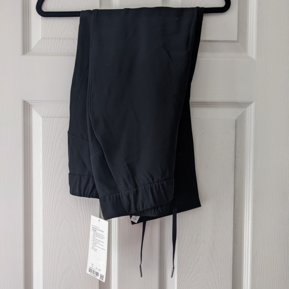 Lululemon On The Fly 7/8 Pant *Woven